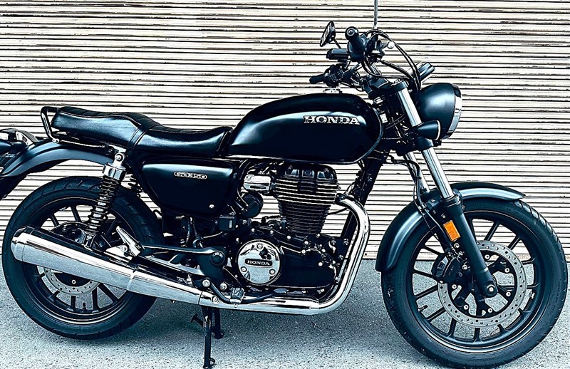 楽天市場】GB350 黒皮 標準 タックロールシート / GB350 装着画像