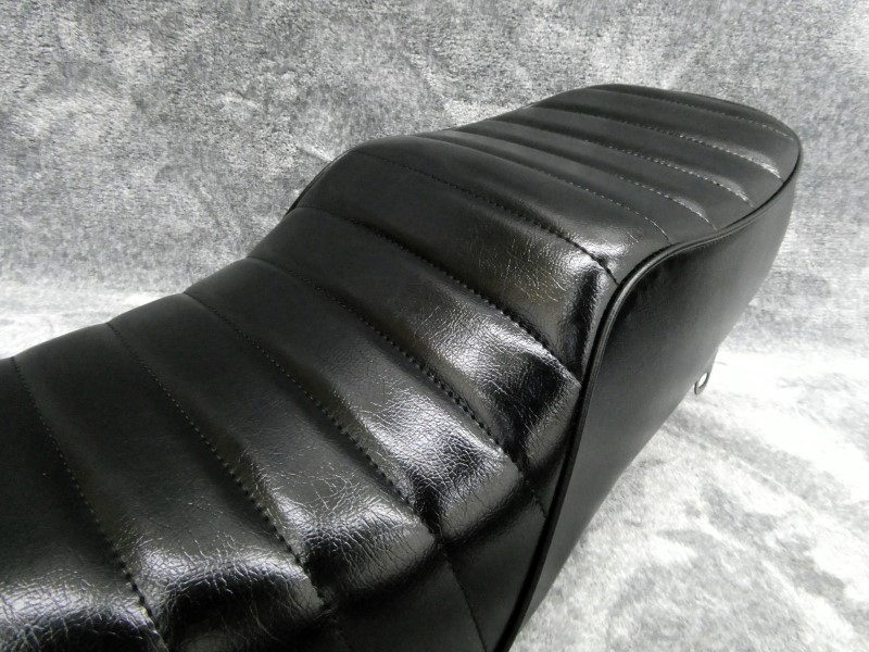 楽天市場】GN125 黒皮 タックロールシート : カスタムパーツ DJ