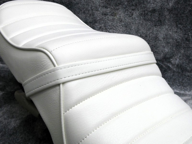 楽天市場】NC31 白皮 タックロールシート / CB400SF 前期