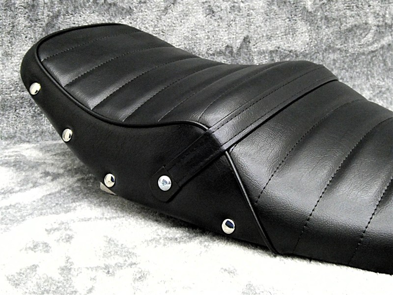 楽天市場】ZRX400 鋲打ち 黒皮 タックロールシート /リベット スタッズ