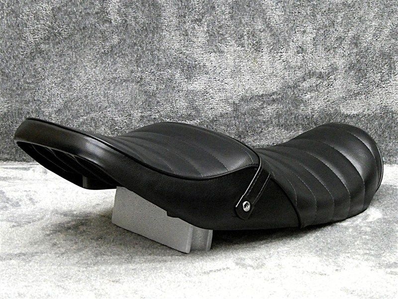 楽天市場】ZRX400 黒皮 タックロールシート /段シート ブラック ZRX400