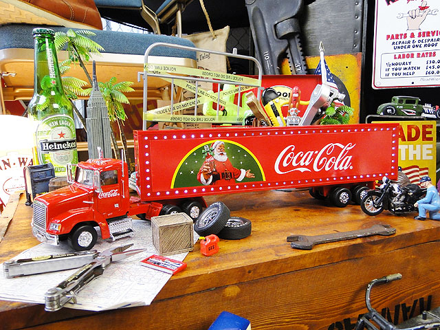 楽天市場】コカコーラクリスマストラックの通販