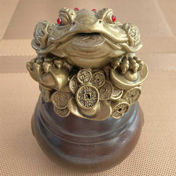 楽天市場】韓国 開運ガマガエル 三脚蟾蜍（さんきゃくせんそ） 銭