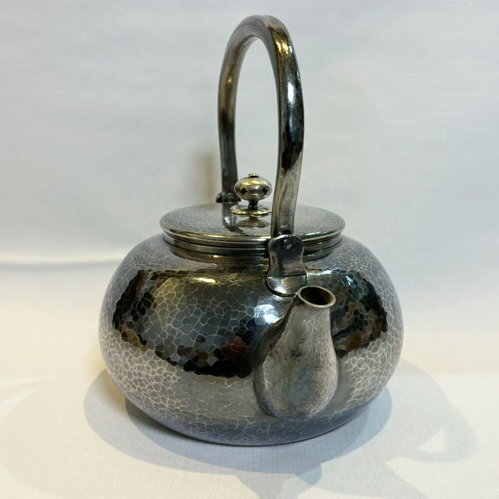 楽天市場】純銀製 【清穂堂】湯沸し 亀甲紋 1400cc 本間 丑藏 共箱 銀