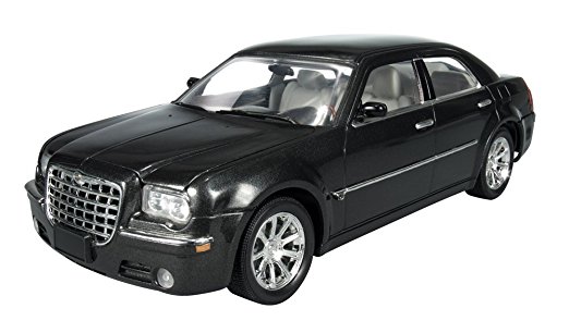 楽天市場】1/25 2005 クライスラー 300c プラモデル amt 新品