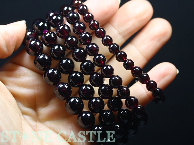 楽天市場】☆高品質☆【ブレスレット】アルマンディンガーネット (2A