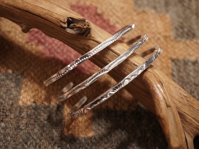楽天市場】INDIAN JEWELRY NAVAJO SQUARE SILVER BANGLE