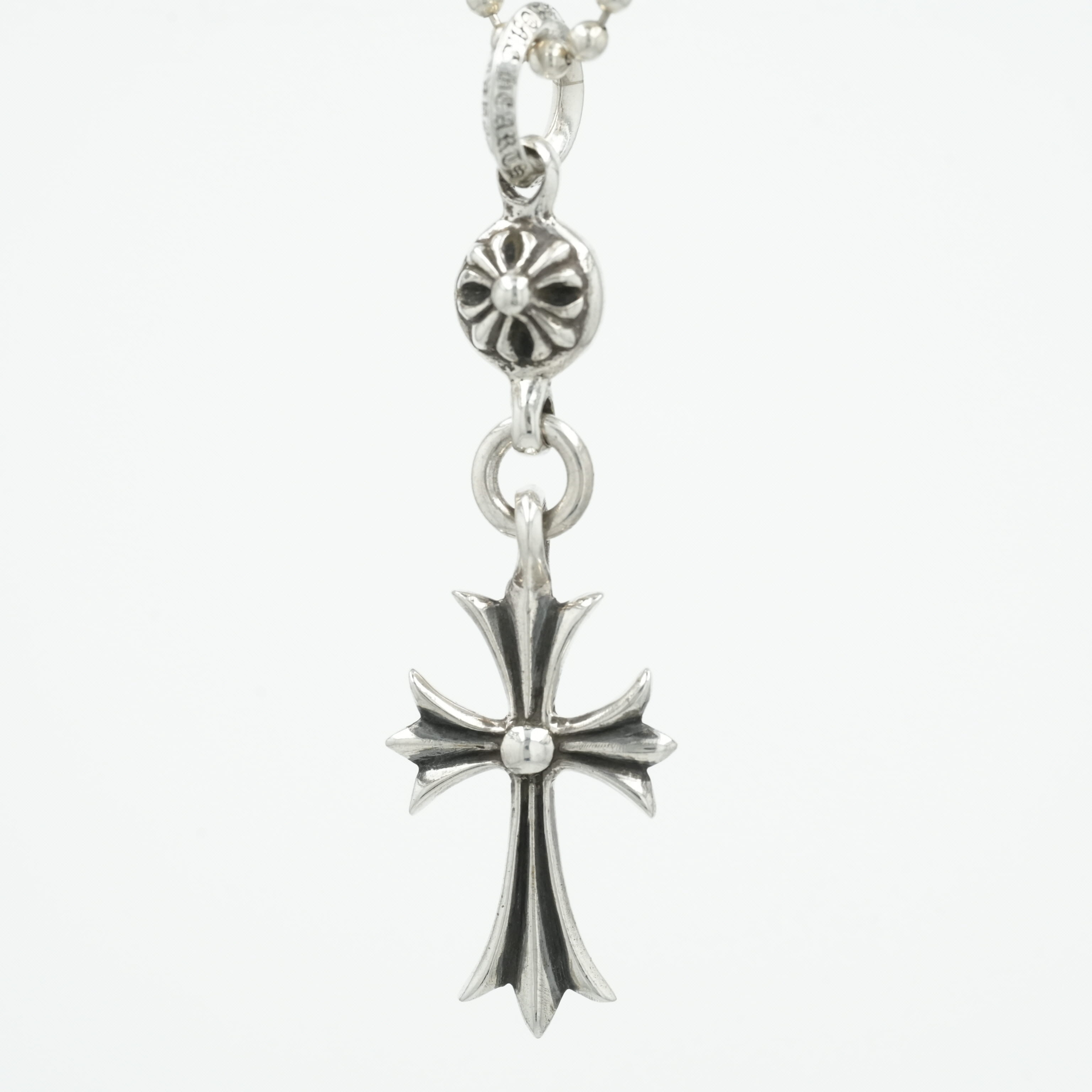 クロムハーツ 1ボール タイニー CHクロス チャーム」の人気商品一覧