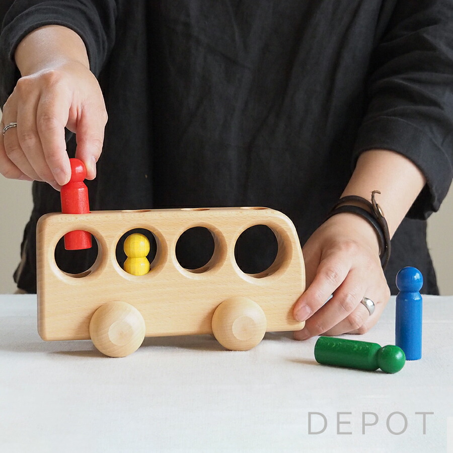 楽天市場】ケラー社 4人のりバス 白木 / 赤 木のおもちゃ ドイツ 木製