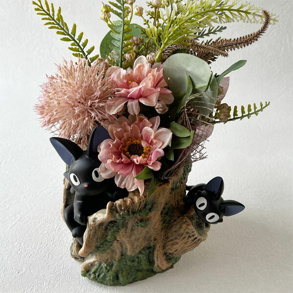 楽天市場】魔女の宅急便 プランターカバー 造花アレンジセット (ジジの