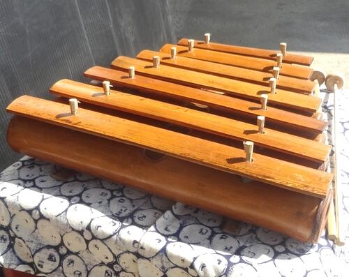 楽天市場】竹ガムラン7鍵（竹琴/バラフォン） : 地球雑貨 アース