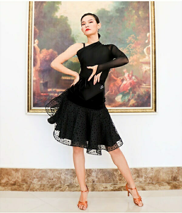 楽天市場】社交ダンス 社交ダンス衣装 ラテンドレス 袖付き 肩出し