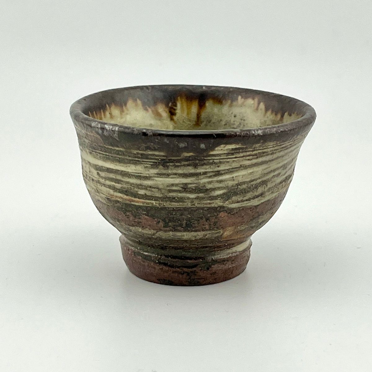 楽天市場】壺屋焼 人間国宝 金城次郎作 魚文ぐい呑(笑う魚) やちむん