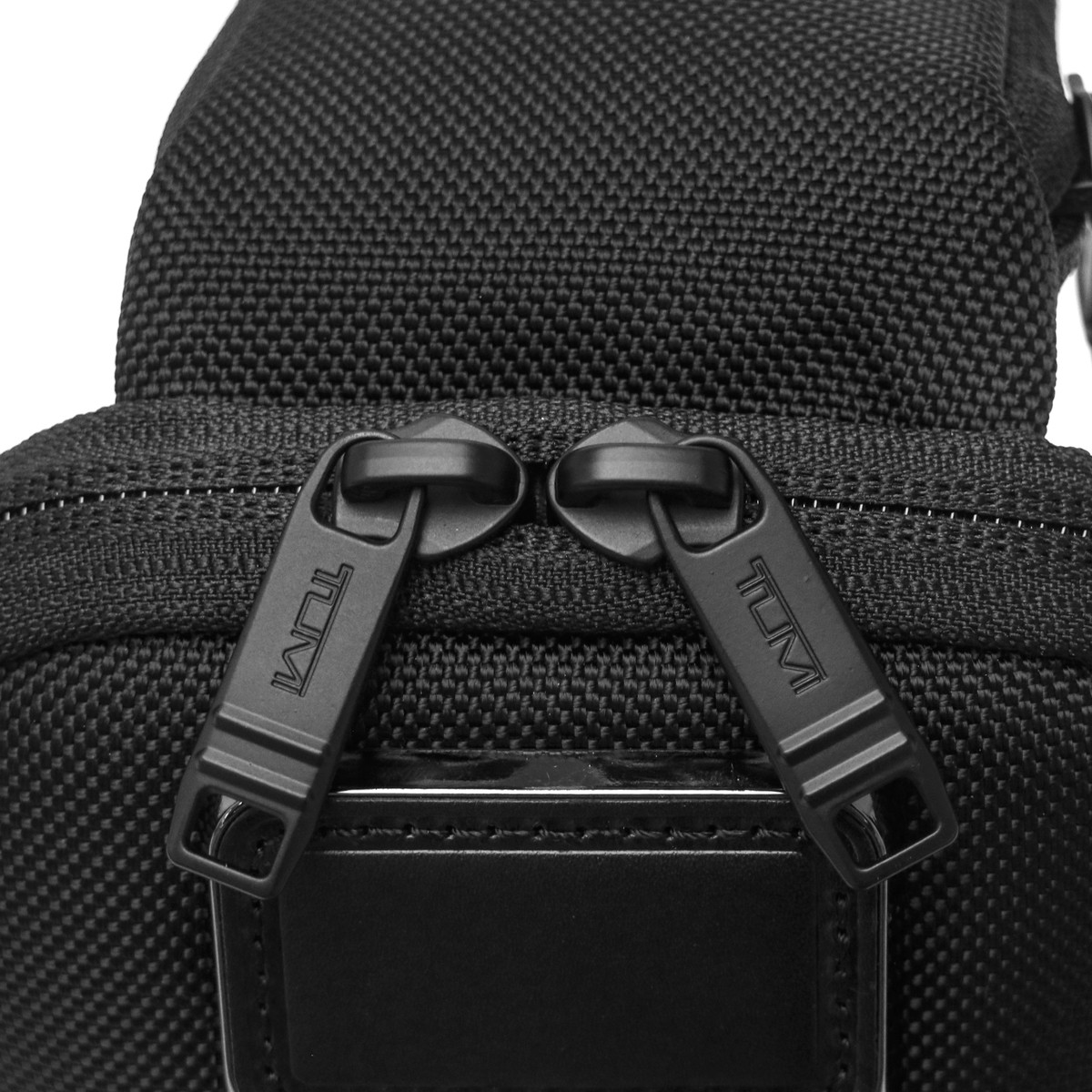 楽天市場】【正規品5年保証】 トゥミ ボディバッグ TUMI スリング