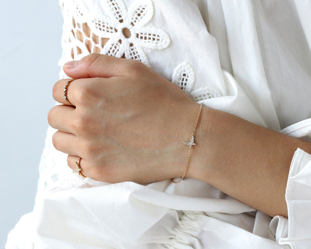 楽天市場】K18 天然ダイヤモンド 計0.1ct パピヨン ブレスレット