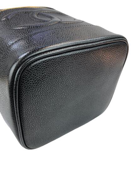 楽天市場】CHANEL キャビアスキン バニティ 化粧ポーチ ブラック