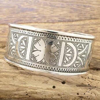 楽天市場】Tuareg Silver(トゥアレグ シルバー)バングル メンズ