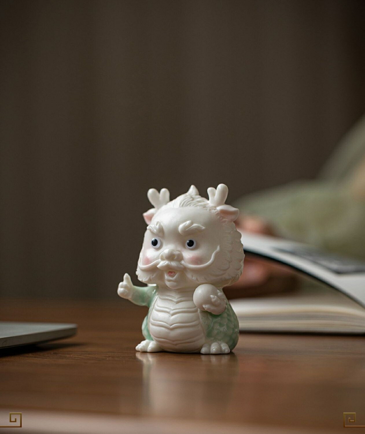 楽天市場】IwaiLoft 龍の置物 2024年 新年 竜縁起もの 陶磁器 青 風水