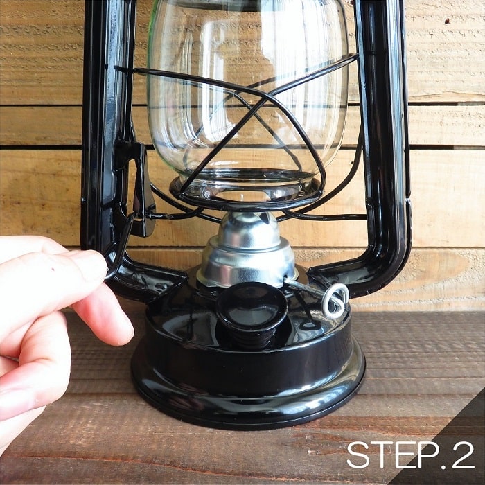 楽天市場】ランタン 照明 オイルランタン ブラック 黒 非圧式 容量