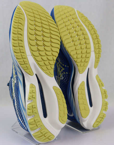 楽天市場】ミズノ【MIZUNO】ユニセックス ランニングシューズ ウエーブ