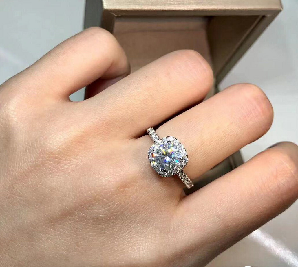 楽天市場】【限定全品最大50%OFFクーポン配布】モアサナイト リング