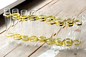 楽天市場】【フラワーベース ガラスベース 花瓶 全2色 インテリア 雑貨