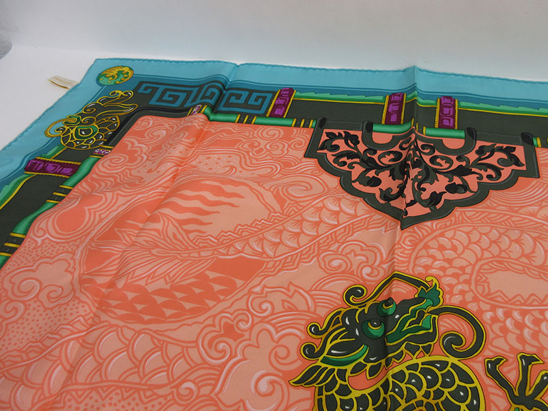 楽天市場】Cartier(カルティエ) ドラゴン スカーフ 大判 ブルー