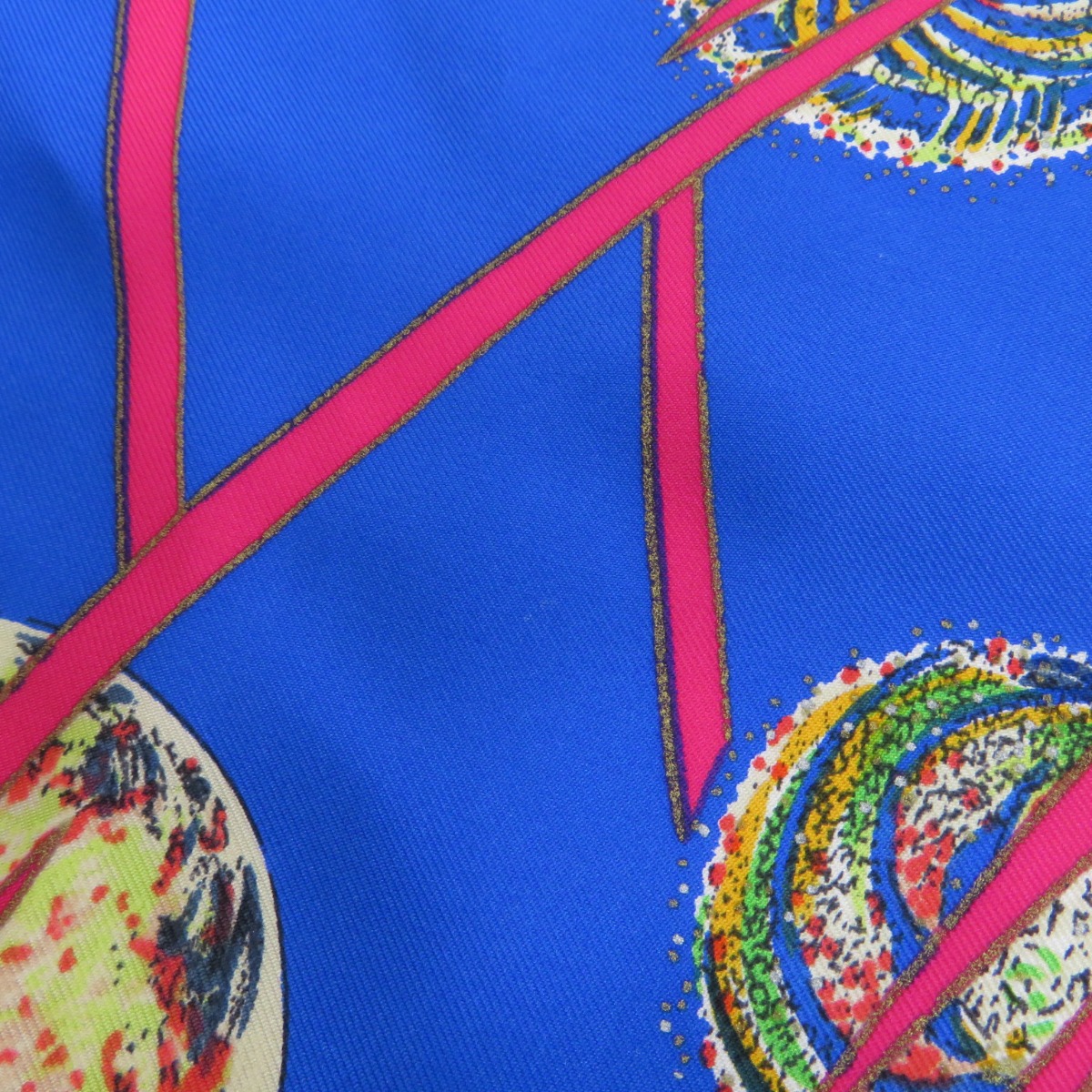 楽天市場】エルメス カレ90 LES FEUX DE LESPACE 宇宙の花火 スカーフ