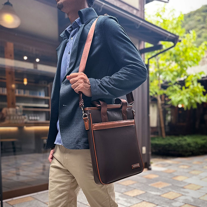 楽天市場】ショルダーバッグ トートバッグ メンズ A4ファイル 縦 縦型