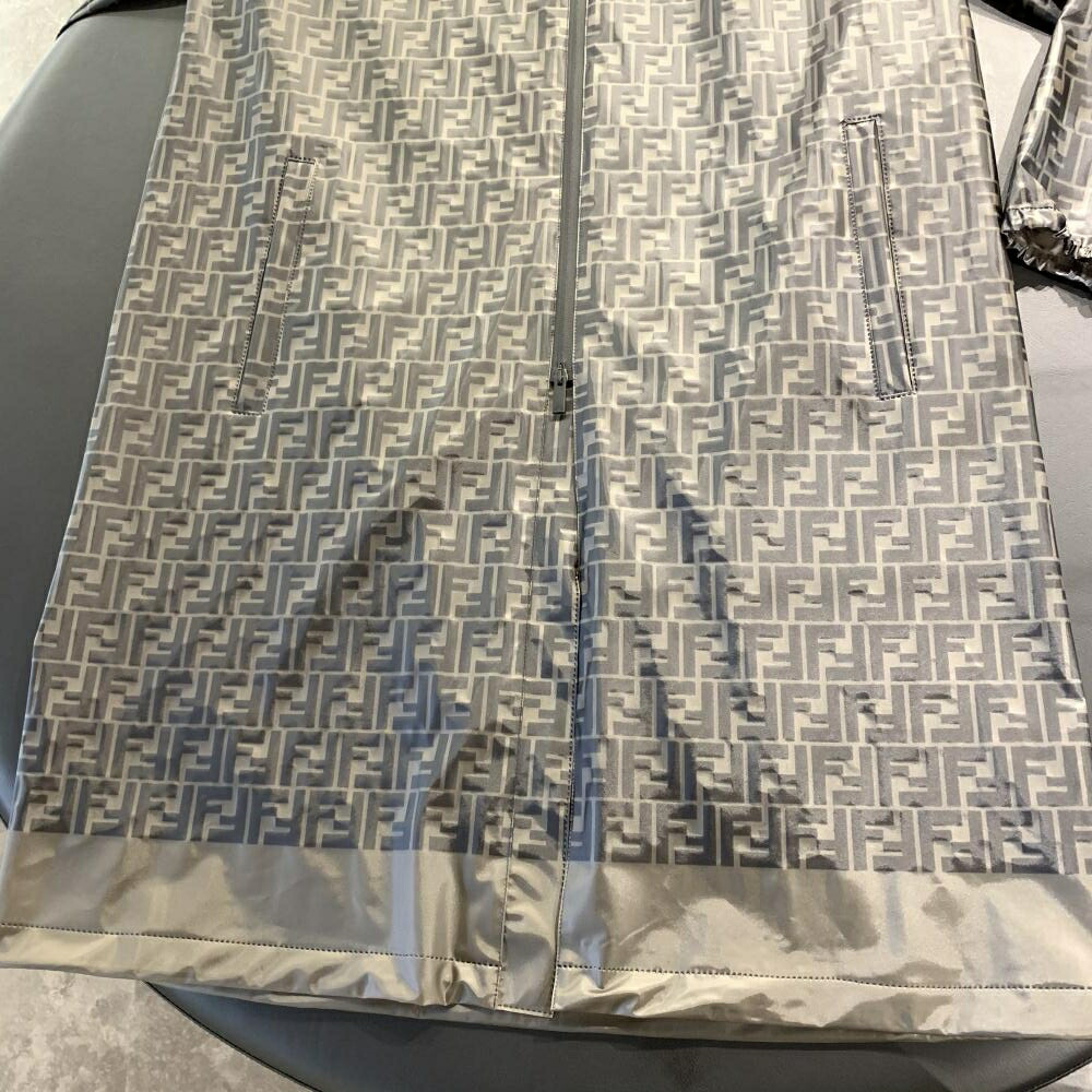 楽天市場】FENDI フェンディ ロゴプリント レインコート FF0250 A4LH