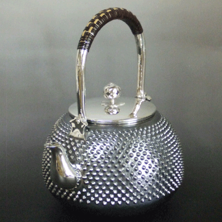 楽天市場】日本製 茶道具【純銀製 銀瓶 4.7寸】新型 銀 銀瓶 鉄瓶 日本