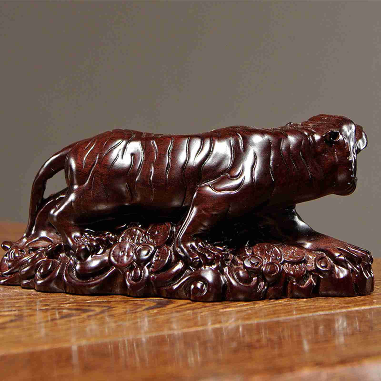 楽天市場】風水グッズ 虎の置物 木彫り 彫刻 置物 レトロな動物像 十二