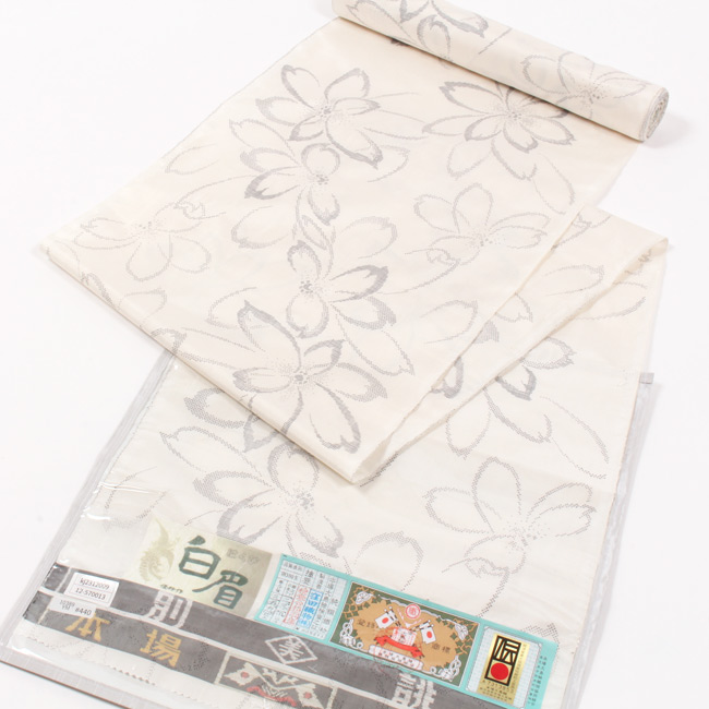 楽天市場】【3/4 20時〜☆20%OFF】本場大島紬 白大島紬 反物 7マルキ