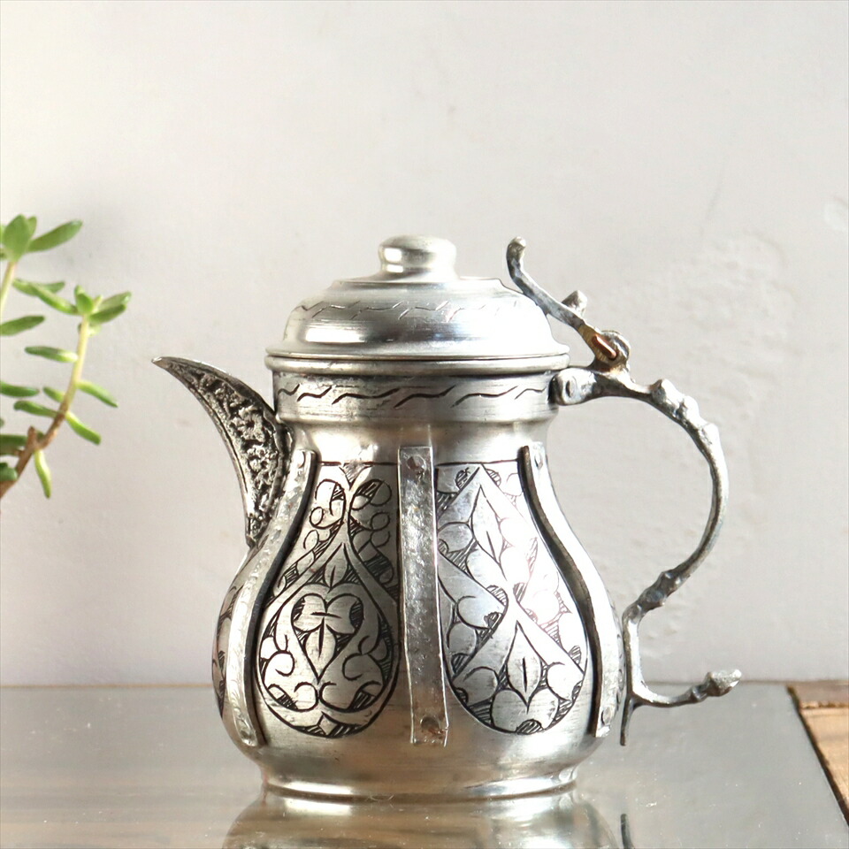 楽天市場】トルコ・銅製の水差し・アンティークシルバー/高さ16cm