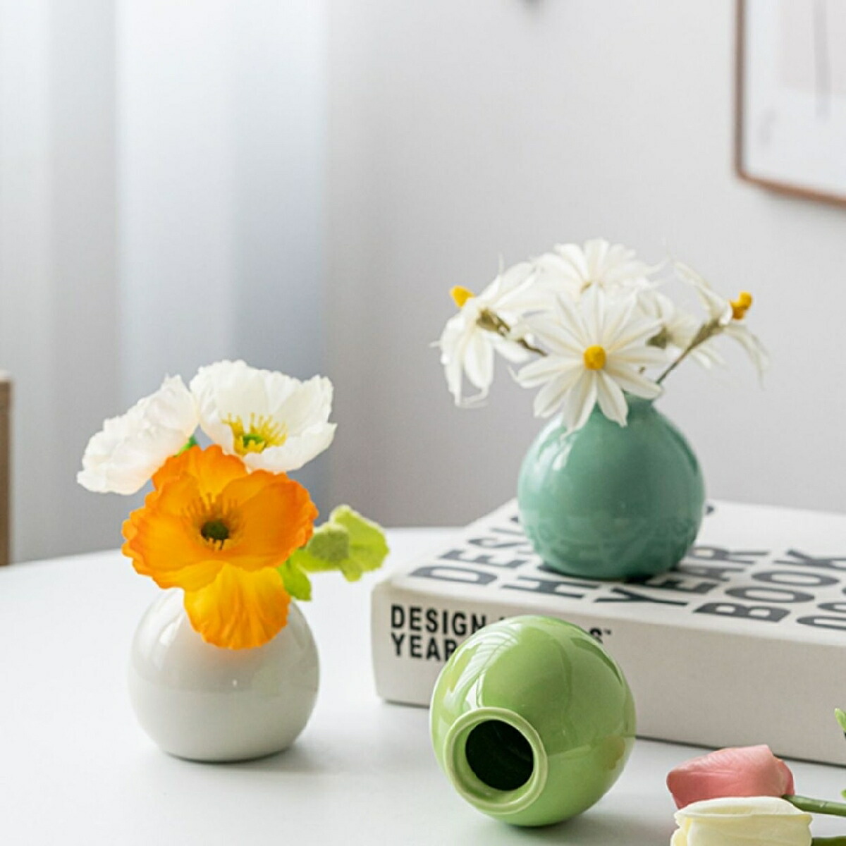 楽天市場】送料無料 花瓶 花器 フラワーベース 陶器 置物 丸型 白 青