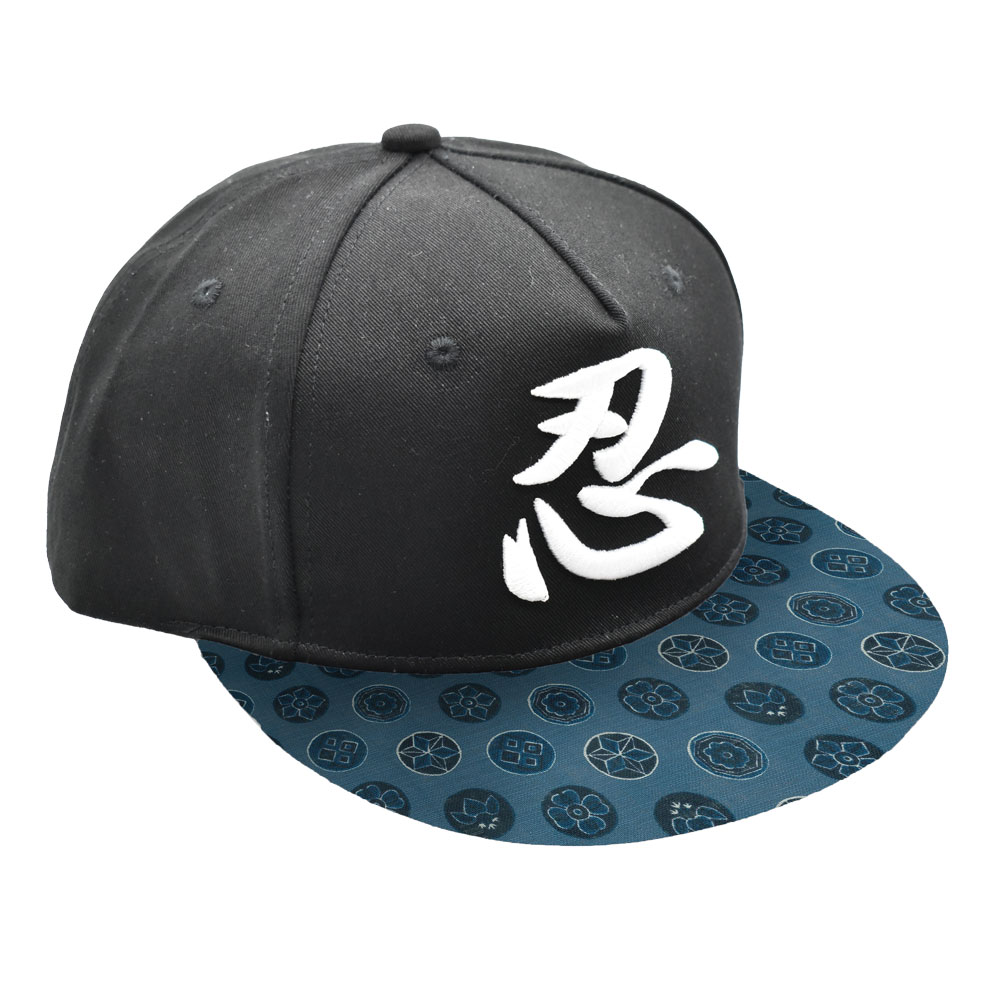 楽天市場】Ripple ZAKKA 文字刺繍フラットキャップ 侍 黒 平つば