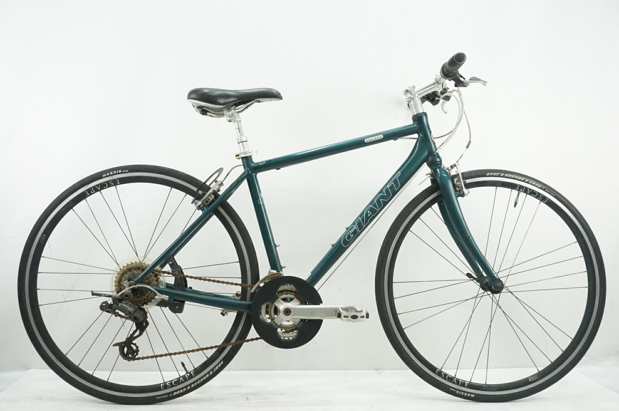 楽天市場】giant クロスバイク escape r3の通販
