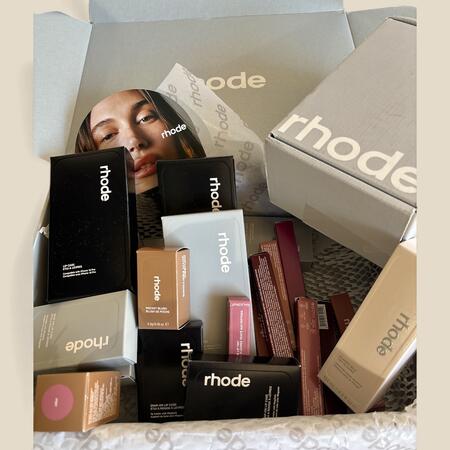 楽天市場】ヘイリービーバー RHODE（ロード）the pocket blushes