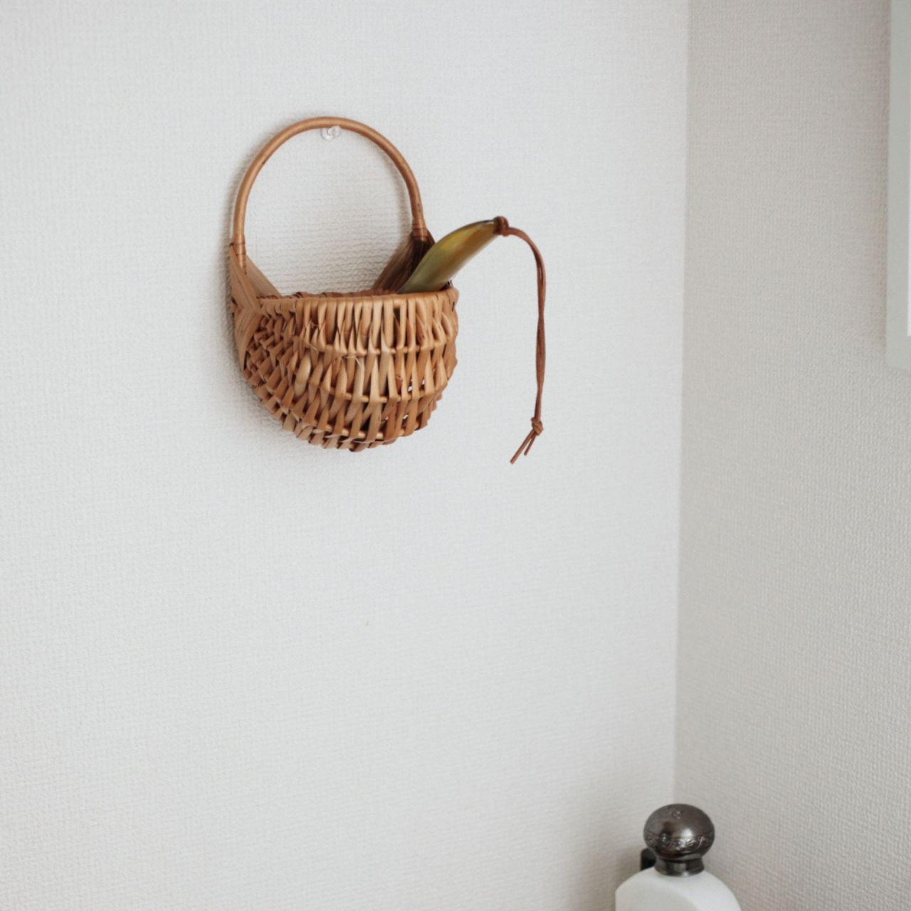 楽天市場】ラトビア PINUMU PASAULE 柳のウォールバスケット 木製