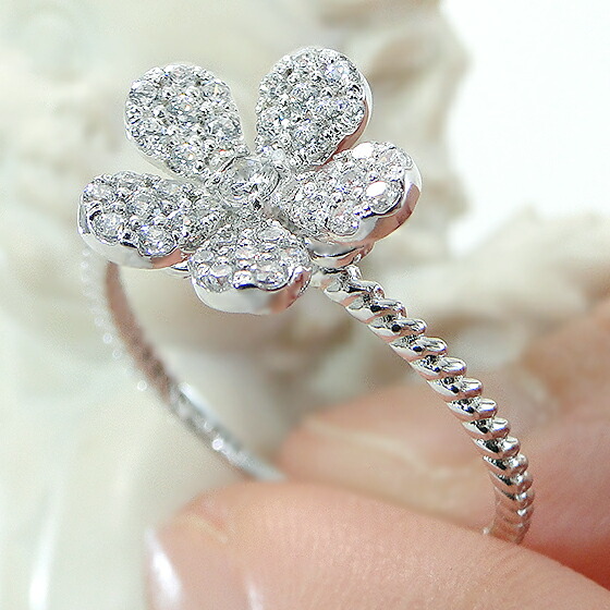 楽天市場】Pt950【0.25ct】ダイヤモンド フラワーモチーフ リング