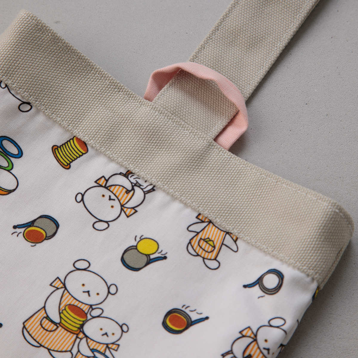 楽天市場】シューズバッグ ネームタグ付 こぐまちゃん （ 上履き入れ