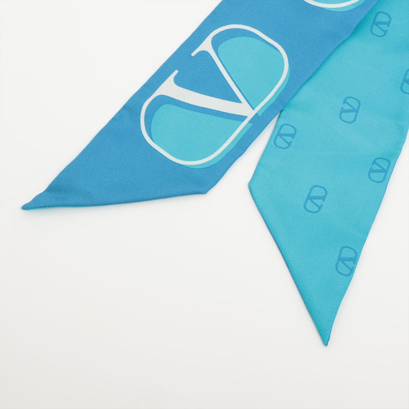 楽天市場】ヴァレンティノ VALENTINO Vロゴ シルク スカーフ ブルー