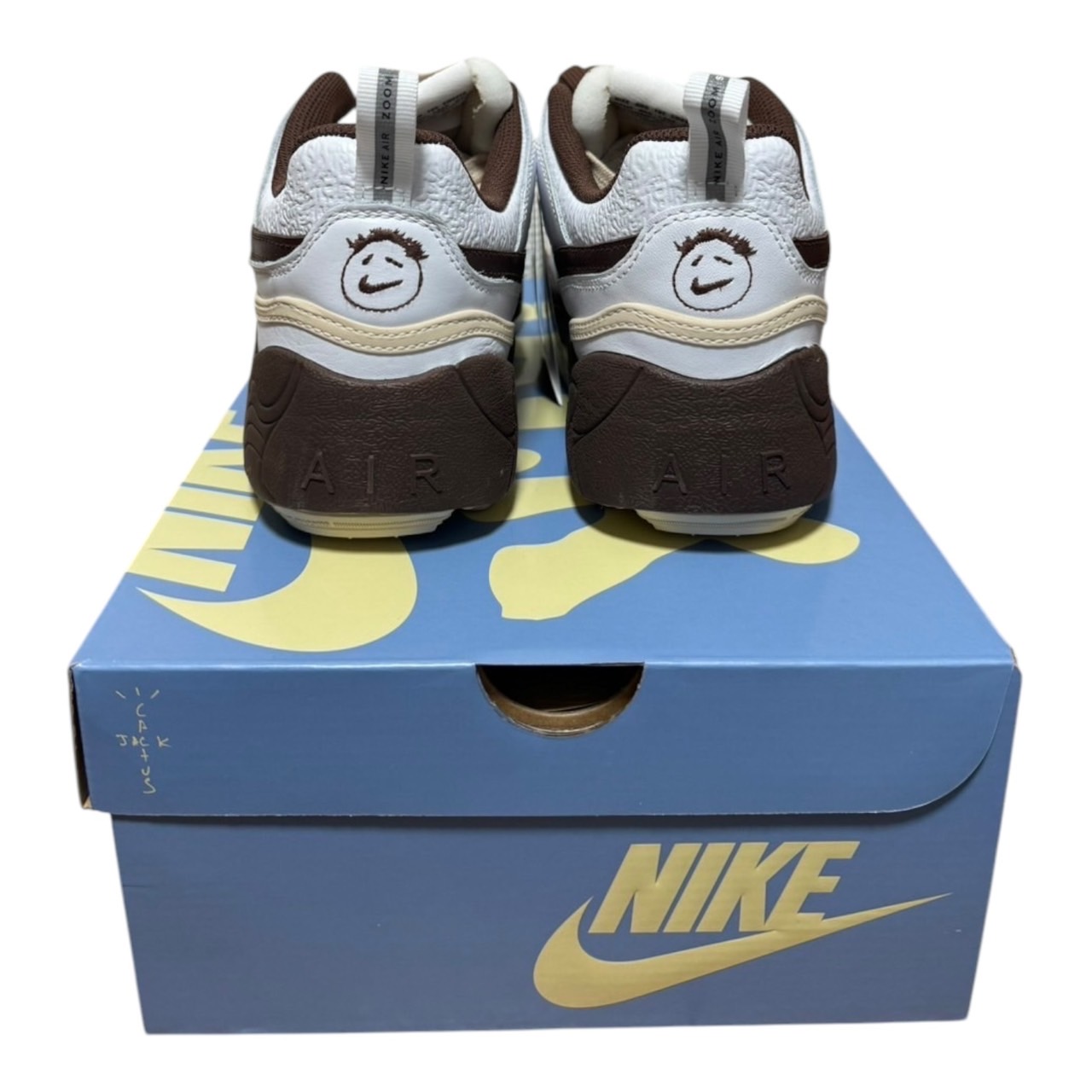 楽天市場】2025 Travis Scott × Nike Zoom Field Jaxx / トラヴィス