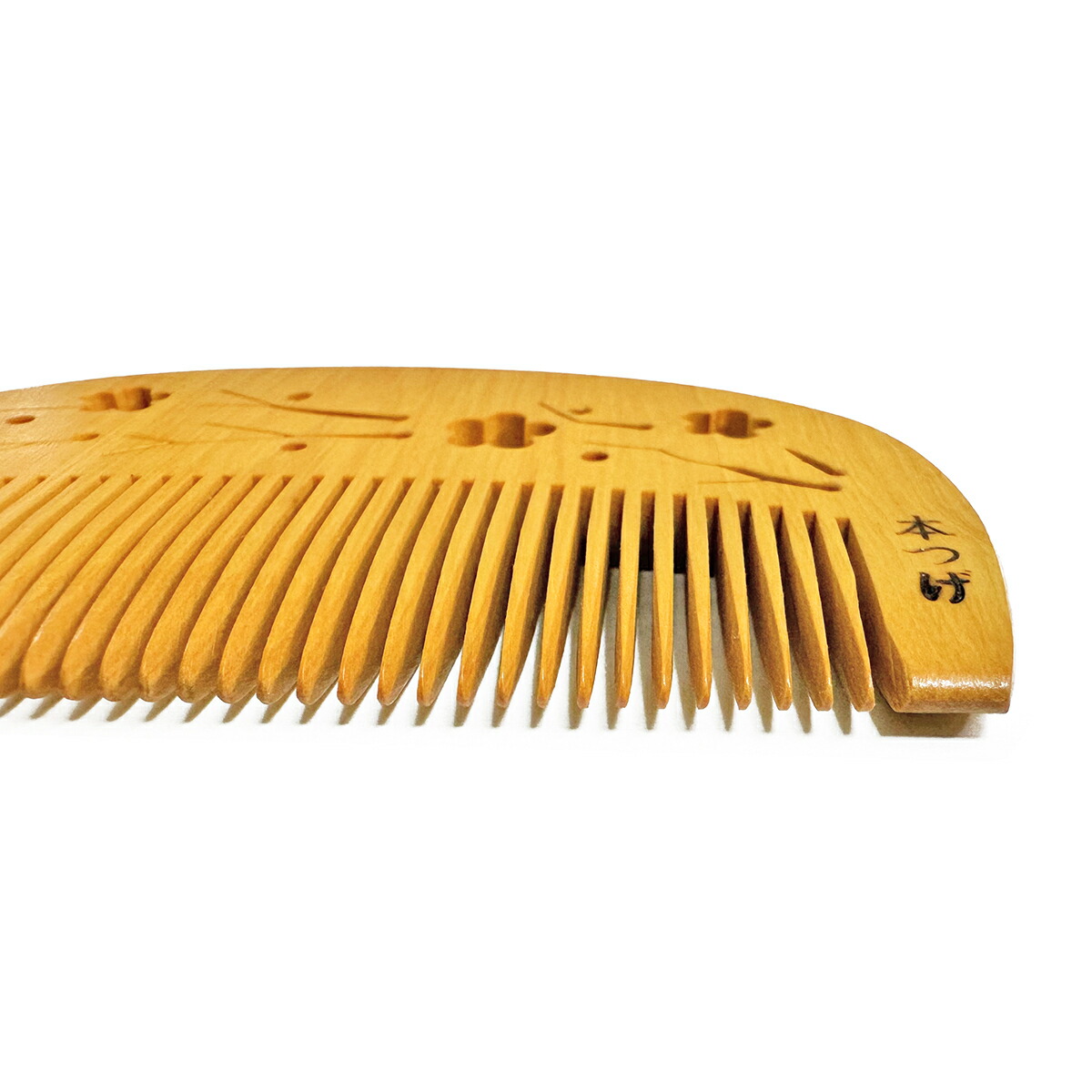 楽天市場】本つげ 上質仕上げ 半月（大） うめの透かし彫り とかし櫛