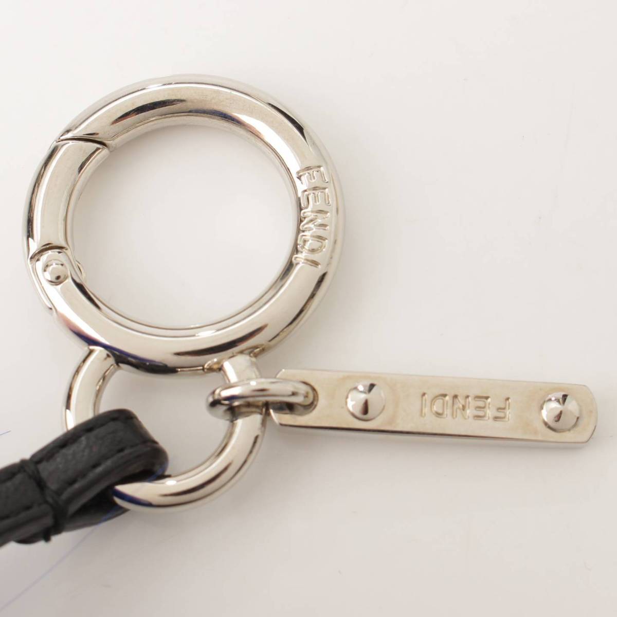 楽天市場】【フェンディ】Fendi バックバグズ ピロちゃん モンスター