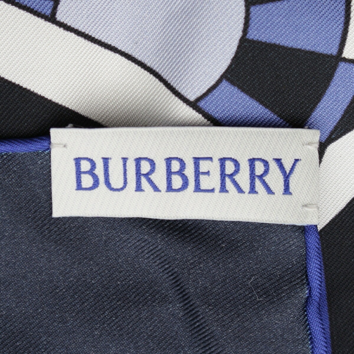 楽天市場】バーバリー BURBERRY シルク EKD 馬上の騎士 ロゴ 大判