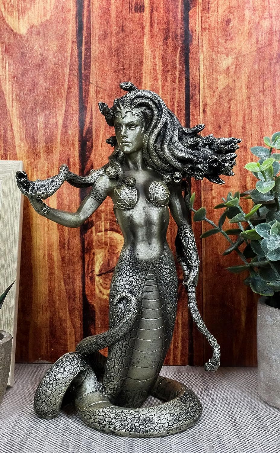 楽天市場】ギリシャ神話 魅惑の呪文を唱える、メデューサ 魔神の彫像