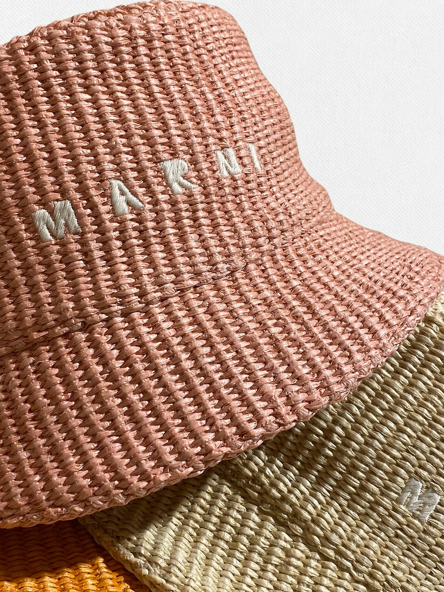 楽天市場】【定価70,400円(税込)】MARNI マルニ ロゴとラフィアの