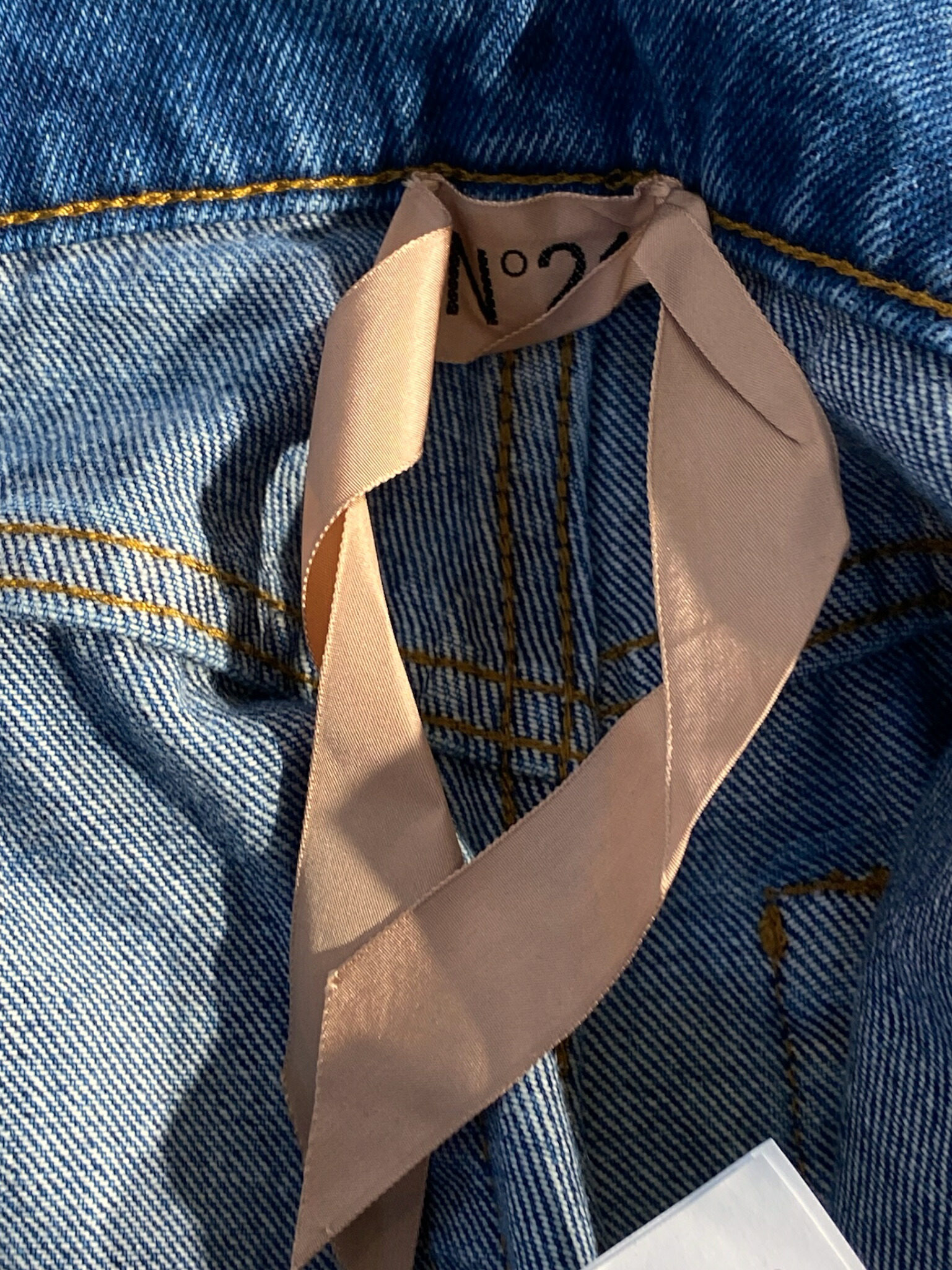 楽天市場】【定価64,900円(税込)】N°21 -ヌメロ ヴェントゥーノ- 大人