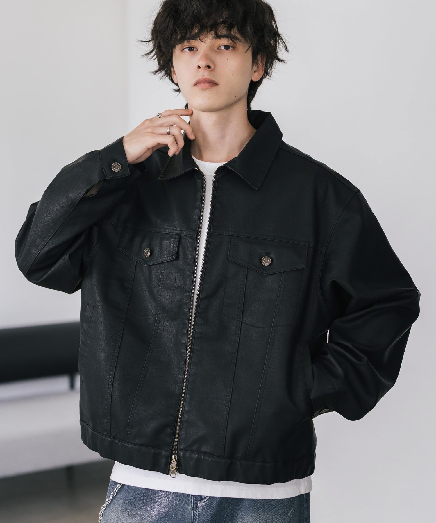 Rocky Monroe｜ヴィンテージ加工PUレザーダブルジップショート